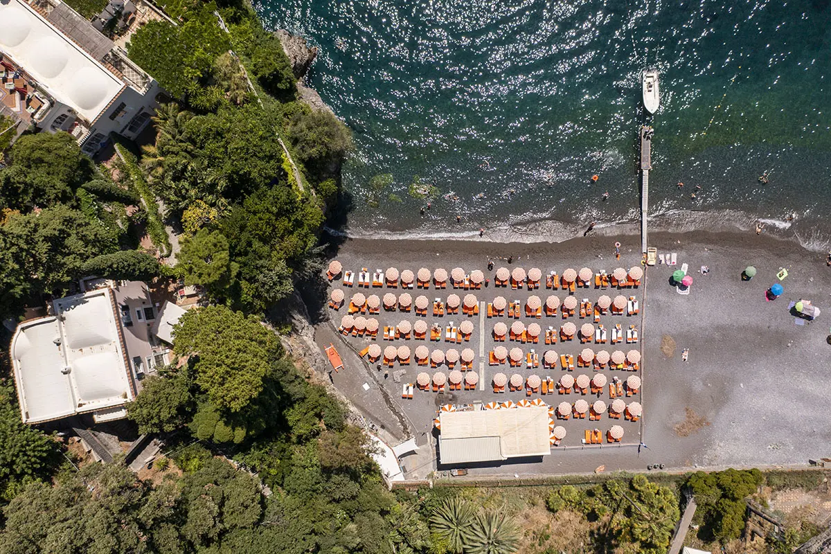 Arienzo Beach Club seen from above